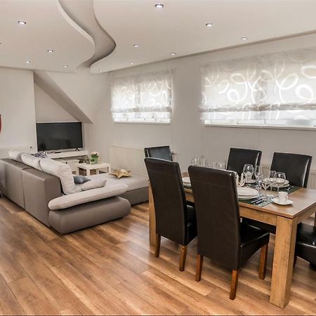 Apartman Hubertus 5* Vagovina Exterior foto